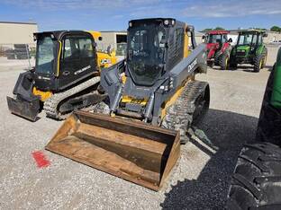 2018 John Deere 331G