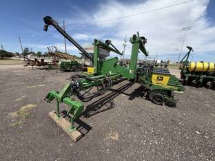 2001 John Deere 1770