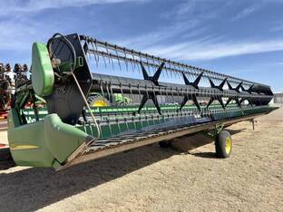 John Deere 936D