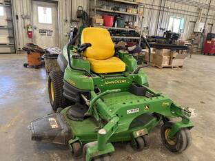 John Deere Z820A