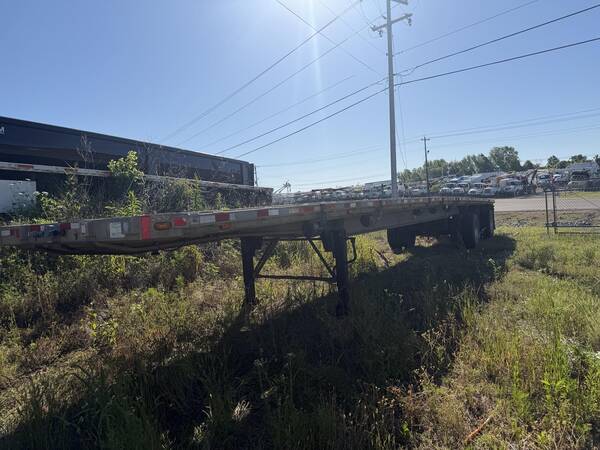 1994 Benson 48 ft flat bed