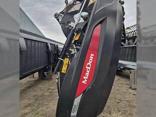 2025 MacDon Industries FD245