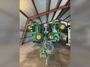 2024 John Deere 2660VT