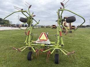 2017 Claas VOLTO 52T