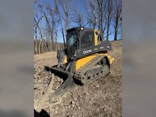 2023 John Deere 325G