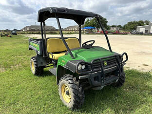 2011 John Deere GATOR