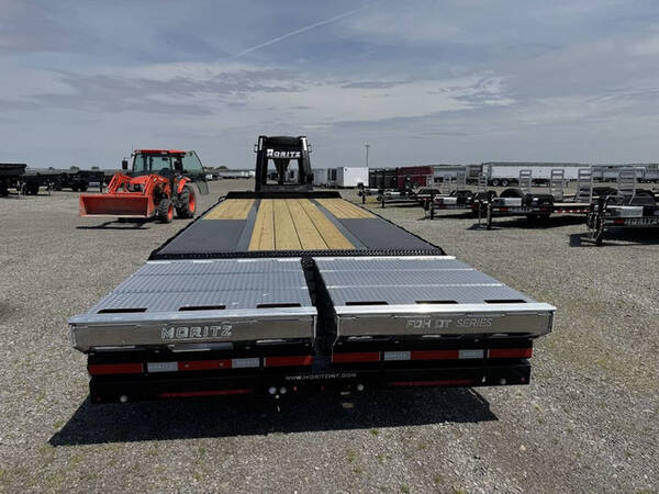 2026 Moritz 8.5'x20'+5' 22.9k gn / deckover trailer