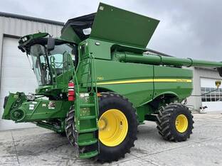 2024 John Deere S780