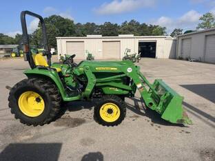 2016 John Deere 3032E
