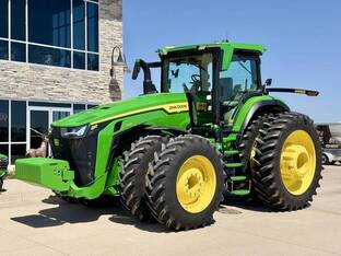 2025 John Deere 8R 370