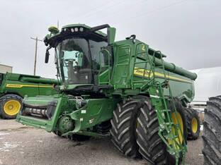 2022 John Deere X9 1000