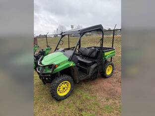 2025 John Deere XUV 590M