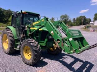 John Deere 6430