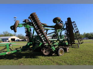 2013 John Deere 2623VT
