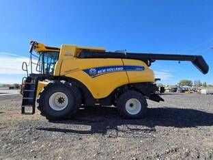 2019 New Holland CR8.90