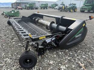 2021 MacDon Industries PW8