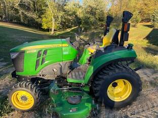2017 John Deere 2032R