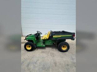 2022 John Deere 4X2 TURF GATOR