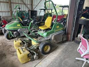 2021 John Deere 2700E