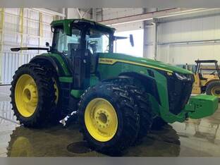 2025 John Deere 8R 410