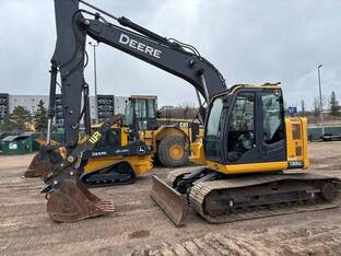 2019 John Deere 135G