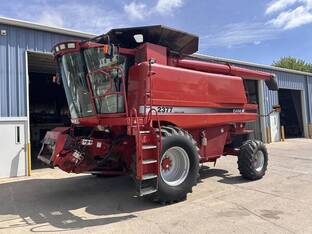 2005 Case IH 2377
