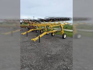 2026 New Holland PC1022