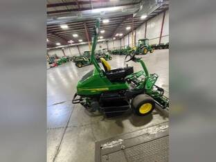 2023 John Deere 2700E