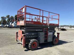 2015 SKYJACK SJ8841RT