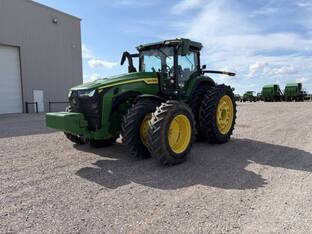 2020 John Deere 8R 370