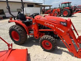 Kubota L3302HST
