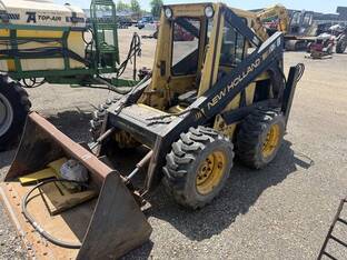 1986 New Holland L785