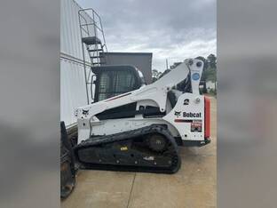 2017 Bobcat T870