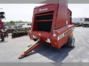 1988 Hesston 560