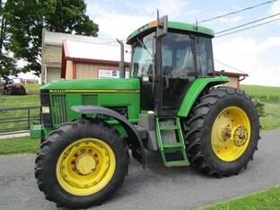 1994 John Deere 7200