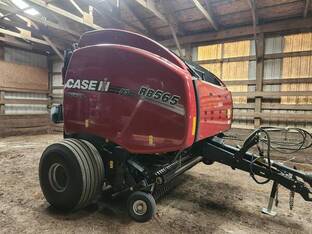 2022 Case IH RB565