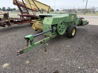 1978 John Deere 336