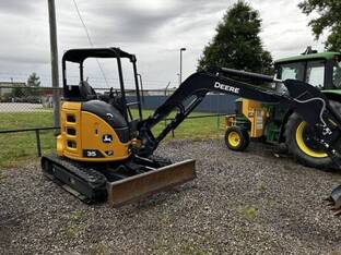 2023 John Deere 35 P