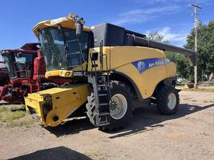 2007 New Holland CR9060