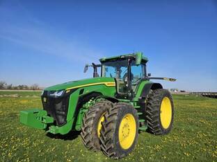 2025 John Deere 8R 410