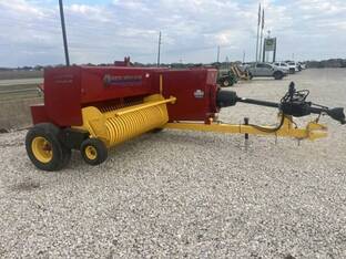 2023 New Holland Hayliner 275