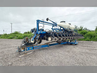 2011 Kinze 3600
