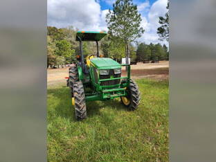 2019 John Deere 5075E