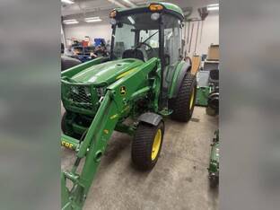 2016 John Deere 4052R