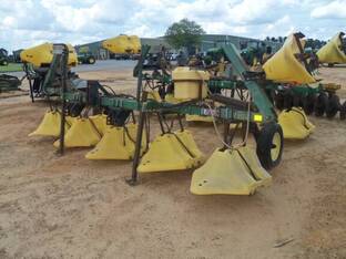 Redball 6 Row Hooded Sprayer