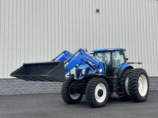 2009 New Holland T7030