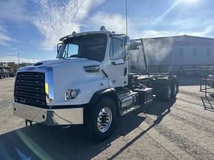 2027 Freightliner 114SD PLUS