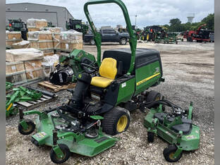 2022 John Deere 1600