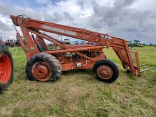 JLG 710
