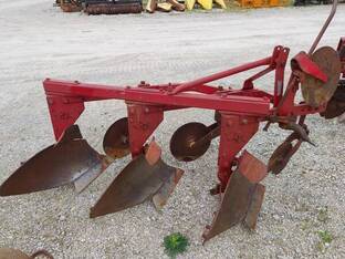 Massey-Ferguson 43